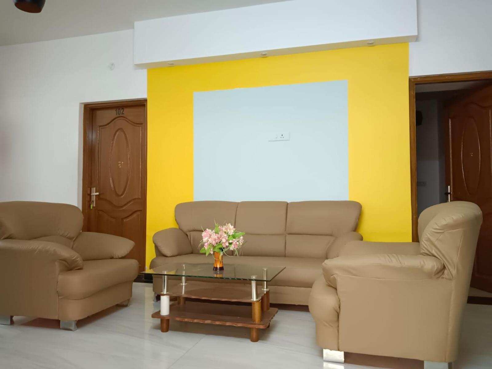 Savi'S Home Stay Ooty Exterior photo